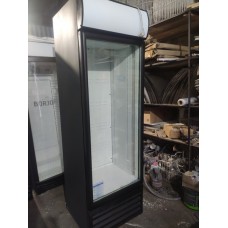 Холодильный шкаф Everest EV 18 SD б/у