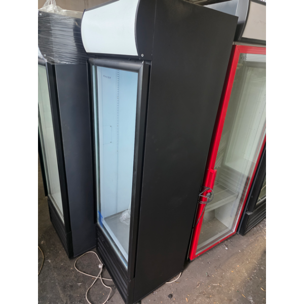 Холодильна шафа Everest EV 18 SD б/в