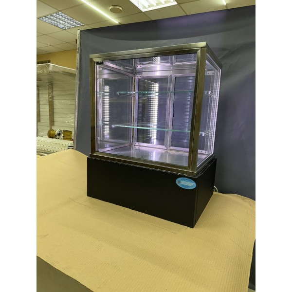 Кондитерська вітрина KUM COLIBRI 600