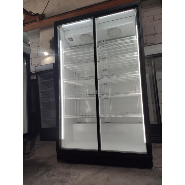 Холодильный шкаф витрина UBC Extra Large Full Door (Реставрированный)