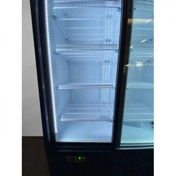 Холодильник вітрина. Холодильна шафа вітринна UBC Large Full Door